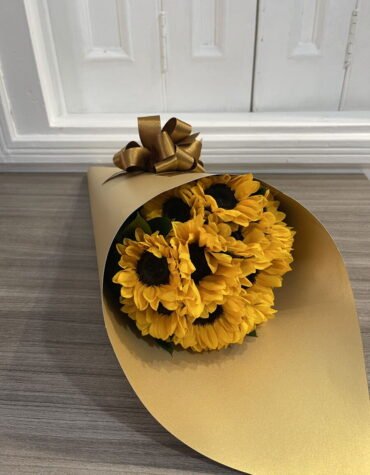Luxury sunflower bouquet
