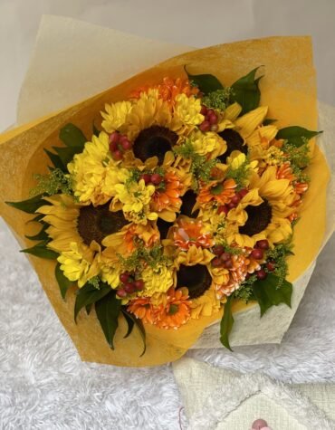 Bouquet of sunflowers