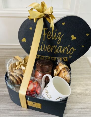 Heart breakfast sweet love