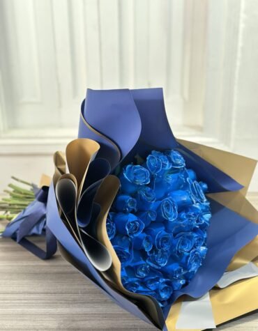 Blue luxury bouquet